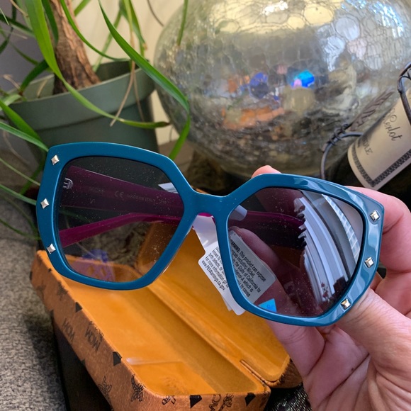 Authentic MCM star Studs 55 acetate Colorblock sunglasses - Picture 11 of 15